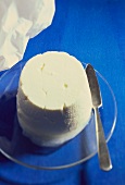 Ricotta (Italian cream cheese)