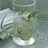 Refreshing drink with cucumber slices