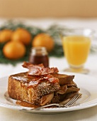 French toast with pears and bacon