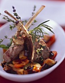 Lamb chops with herbs and Mediterranean vegetables