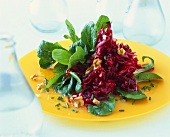 Beetroot salad with walnuts and corn salad