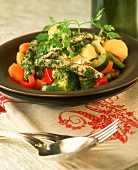Strips of turkey breast with parsley, with steamed vegetables