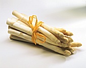 Bundle of white asparagus