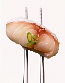 Nigiri-sushi with tuna and spring onions