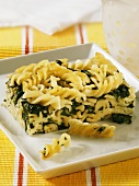 Pasta bake with spinach