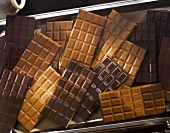 Light and Dark Chocolate Bars