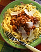 Tagliatelle alla ferrarese (pasta with tomato & ham sauce)