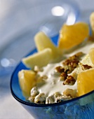 Fruity winter muesli with yoghurt and nuts