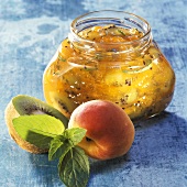 Apricot and kiwi jam with mint