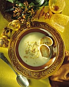 Beer soup with caraway, ginger and slices of bread