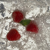 Raspberries in bubbling mineral water