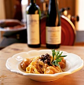 Noodles with breadcrumbs, apricot compote & raisins; wine