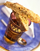 Cantucci e Vin santo (almond biscuits with dessert wine, Italy)
