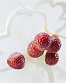 Raspberry chocolates with Milka Luflee yoghurt