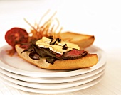 Open sandwich with roast beef, Brie and walnuts