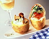 Stuffed potatoes with chanterelles and raw ham