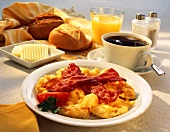Breakfast: scrambled egg & bacon, coffee, orange juice, roll