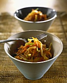 Carrot and apple salad with currants