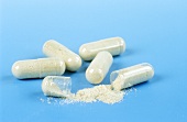 L-carnithin capsules or vitamin capsules