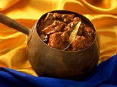 Kashmiri Rogan Josh (Lammcurry mit Kashmiri-Gewürzen)