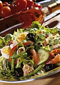 Salade niçoise with egg, anchovies and tuna