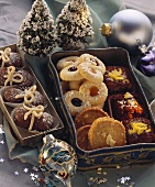 Christmas biscuits in a biscuit tin
