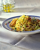 Spaghetti con le vongole (Spaghetti with clams, Italy)