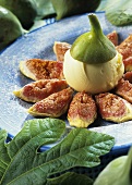 Fresh figs with vanilla ice cream