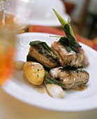 Eel in sage butter with boiled potatoes