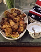 Chickenwings mit Joghurtdip (USA)