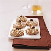 Coffee macaroons with mocha beans