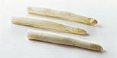 Three white asparagus stalks