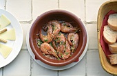 Garlic shrimps with herbs