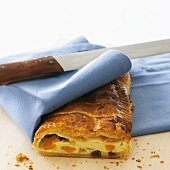 Puff pastry strudel with quark and fruit filling