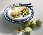 Tortilla mit Taschenkrebs und Tomatillos