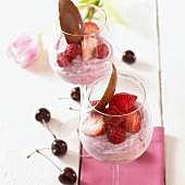 Fruit quark with fresh berries