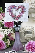 Summer table decoration, place-card holder, card with heart motif