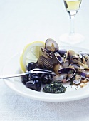 Appetiser with three types of shellfish