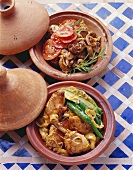 Huhn-Zucchini-Tajine und Kalbstajine mit Tomaten (Marokko)