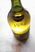 Ein Flasche Côte de Jura Blanc