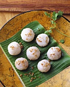 Sakosaikaopod (Sago balls with peanut filling, Thailand)