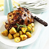 Leg of lamb with rosemary and potatoes