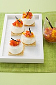 Goat's cheese with pepper and vanilla jam