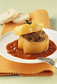 Pepper stuffed with mince in tomato sauce