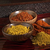 Safflower (saffron substitute), curry powder and paprika