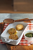 Risotto patties with parsley pesto