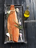 Salmon fillet with herbs and garlic