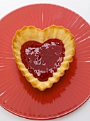 Heart-shaped raspberry tart