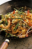 Singapore Noodles mit Garnelen (Asien)