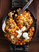 Savoury pumpkin with walnuts